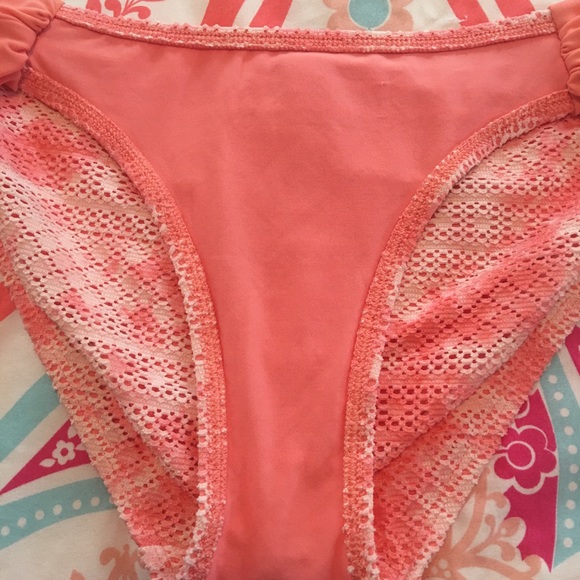 Aerie Sz Medium bikini bottoms - Picture 9 of 11